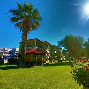 Chrissi Ammoudia Apartment Toroni